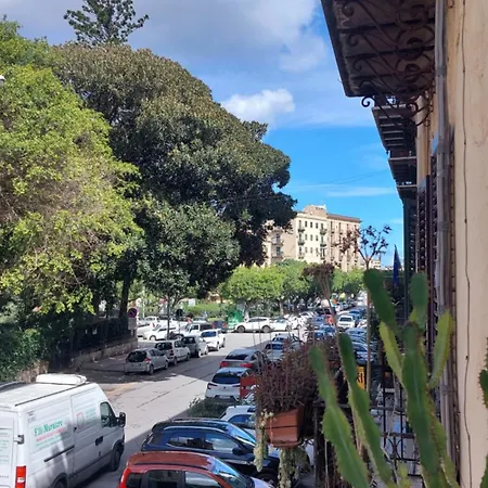 Casa Santoliva In Centro A 3*